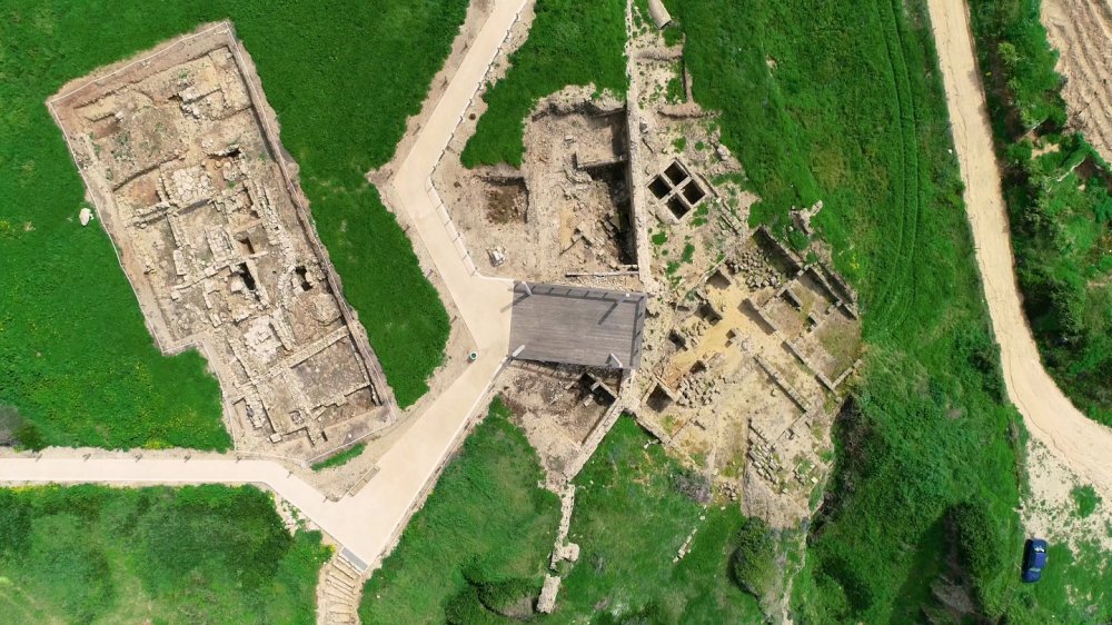 Apollonia: A Greek City on the Illyrian Coast