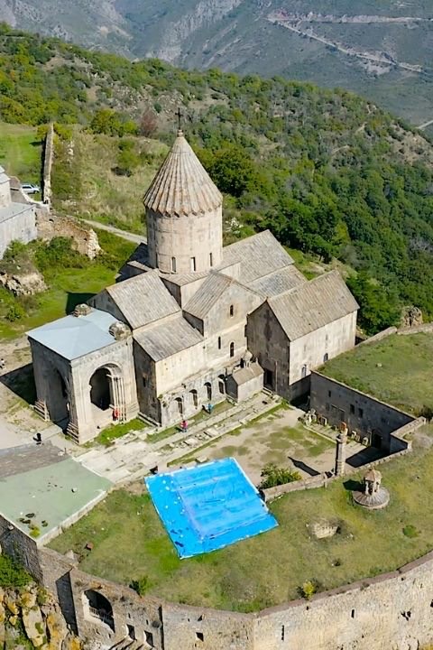 Sanahin: A Medieval Academy in Stone