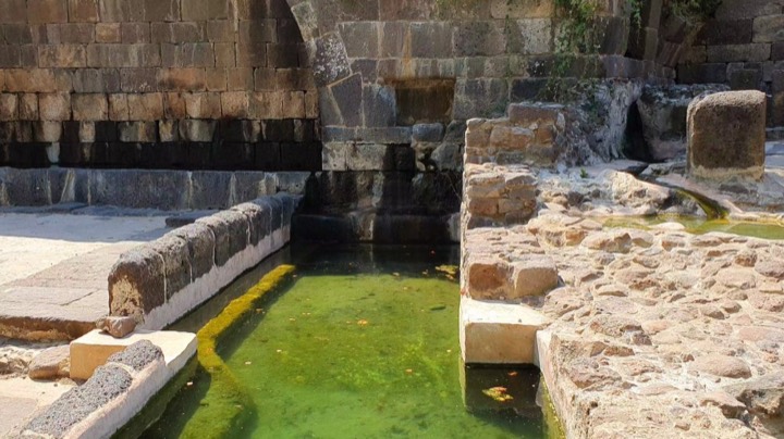 Ein Kshatot: The Synagogue Rebuilt Stone by Stone